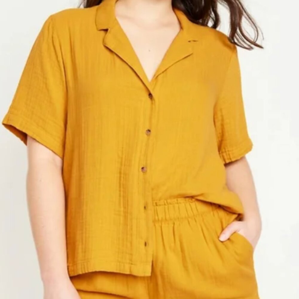 Old Navy Crinkle Gauze Button-Down Shirt Mustard Yellow